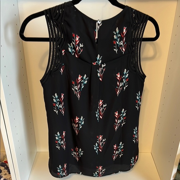 Daniel Rainn Pink and Green Sleeveless Tank Top - Picture 3 of 4